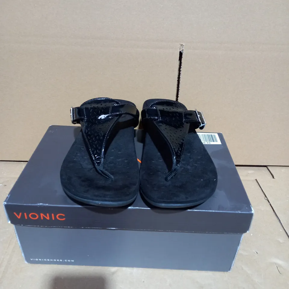 VIONIC SANDALS - BLACK FLIP FLOPS WITH BLACK PATENT STRAPS UK SIZE 6