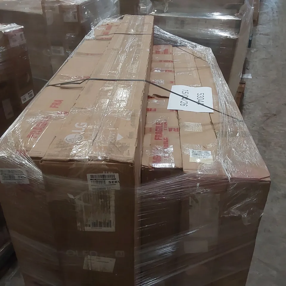 PALLET CONTAINING A LARGE QUANTITY OF ASSORTED DAMAGED TVs