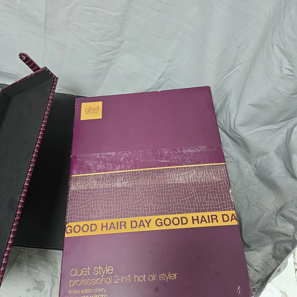 GHD DUET STYLE PROFESSIONAL 2-IN-1 HOT AIR STYLER – LIMITED EDITION CHERRY CHIC COLLECTION