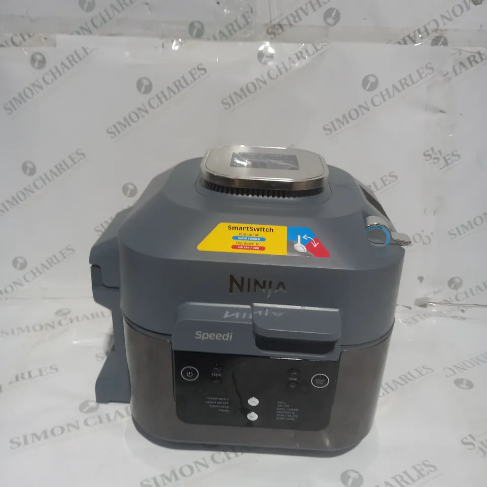 BOXED NINJA SPEEDI 10-IN-1 5.7L RAPID-COOKER & AIR FRYER ON400UK