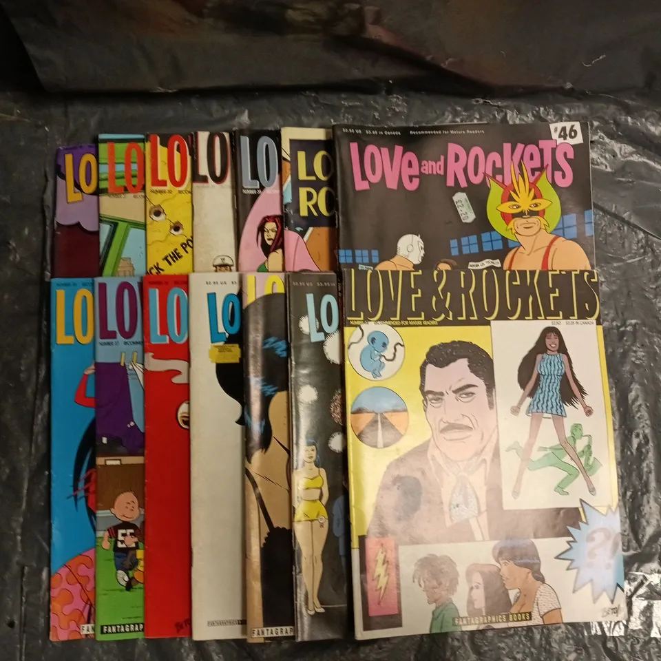 APPROXIMATELY 14 ASSORTED ISSUES OF LOVE & ROCKETS FANTAGRAPHICS BOOKS
