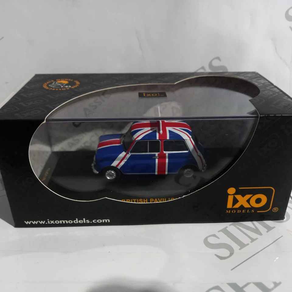 BOXED IXO MODEL MINI BRITISH PAVILION 1967 - 1:43