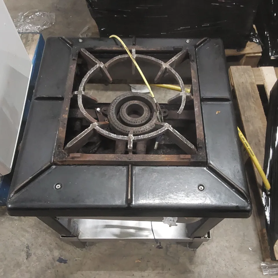 COMMERCIAL GAS STOCKPOT STOVE WITH STAND
