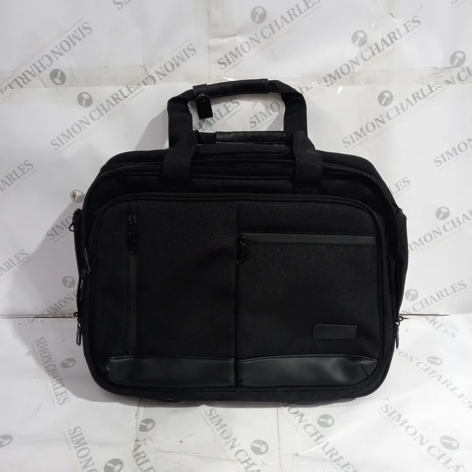 VANKEAN MINI BAG WITH 2 WHEELS IN BLACK
