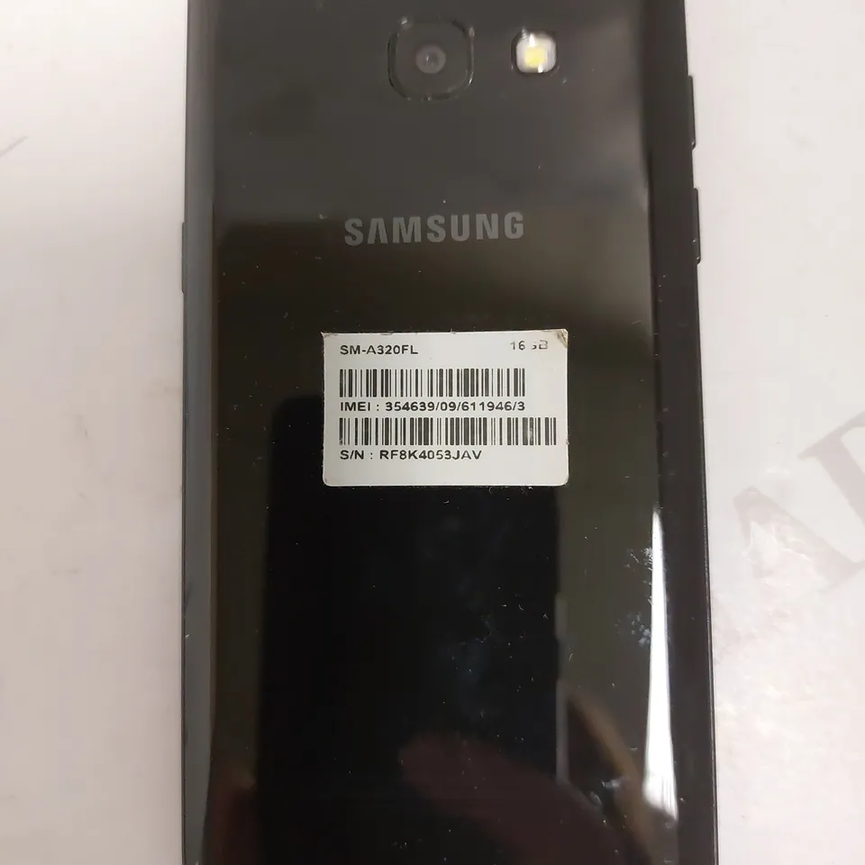 SAMSUNG GALAXY A3
