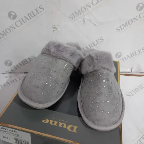  BOXED DUNE GREY SYNTHETIC STAR HOTFIX SLIPPERS SIZE 8