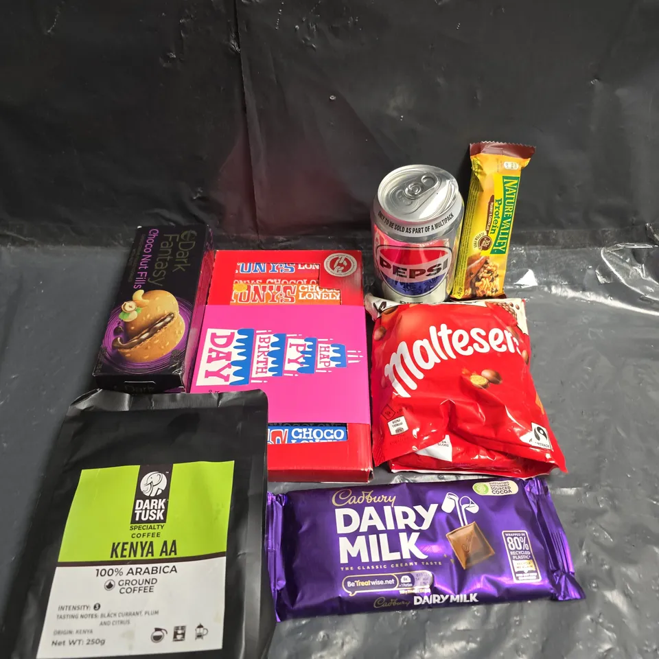 APPROXIMATELY 10 ASSORTED FOOD ITEMS TO INCLUDE - TONYS CHOCOLATE, GROUND COFFEE AND PROTEIN BARS