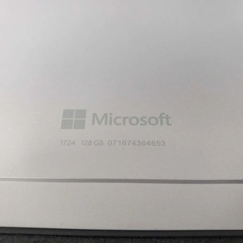 MICROSOFT SURFACE PRO 4 128GB 1724 