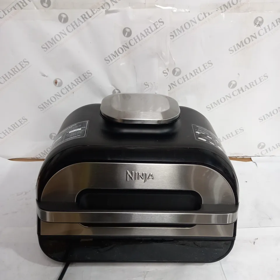 BOXED NINJA FOODI MAX HEALTH GRILL & AIR FRYER WITH AUTO IQ AG551UK