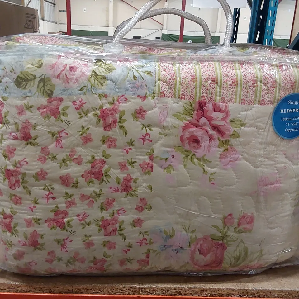 BAGGED MARON FLORAL MICROFIBER BEDSPREAD SET (1 ITEM)