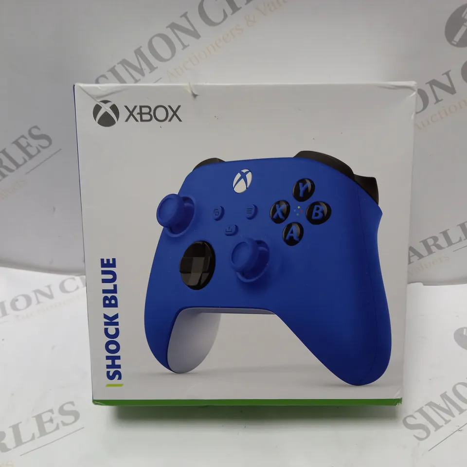 BOXED OFFICIAL XBOX WIRELESS CONTROLLER IN SHOCK BLUE