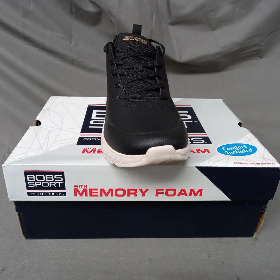 BOXED PAIR OF BOBS FROM SKECHERS TRAINERS IN BLACK SIZE 8