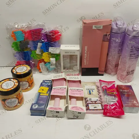 APPROXIMATELY 15 ASSORTED BRAND NEW WOMEN'S HEALTH CARE AND BEAUTY PRODUCTS INCLUDING;