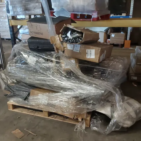 PALLET CONTAINING A LARGE QUANTITY OF ASSORTED CONSUMER PRODUCTS/FURNITURE PARTS ECT