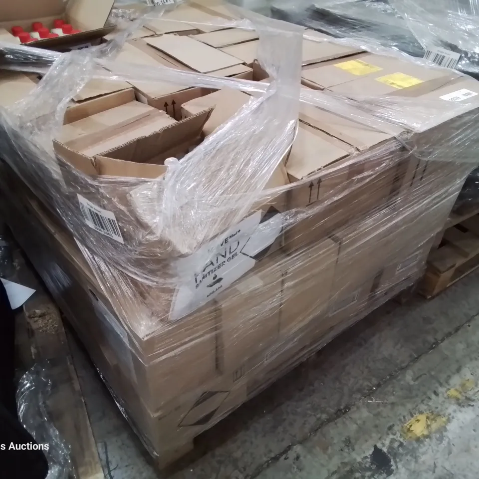 PALLET OF APPROXIMATELY 33 CASES OF SANITIZER GEL & SKINMAN SOFT PROTECT FF