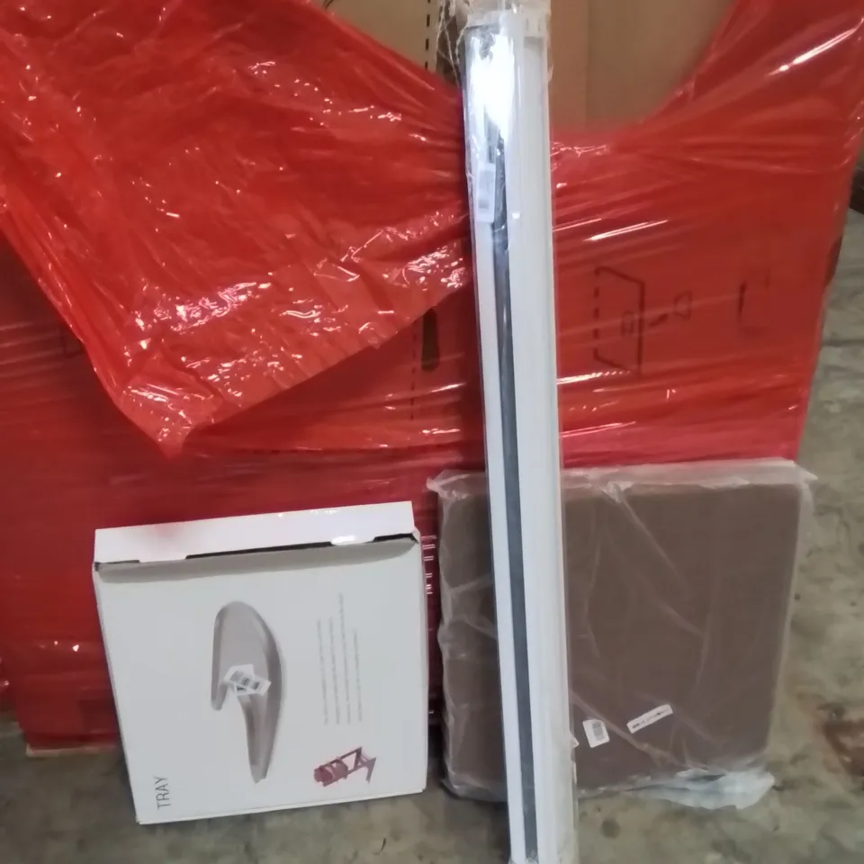 PALLET OF ASSORTED HOUSEHOLD GOODS AND PRODUCTS TO INCLUDE;TRAY,CUSHIONS,ROLLER BLINDS