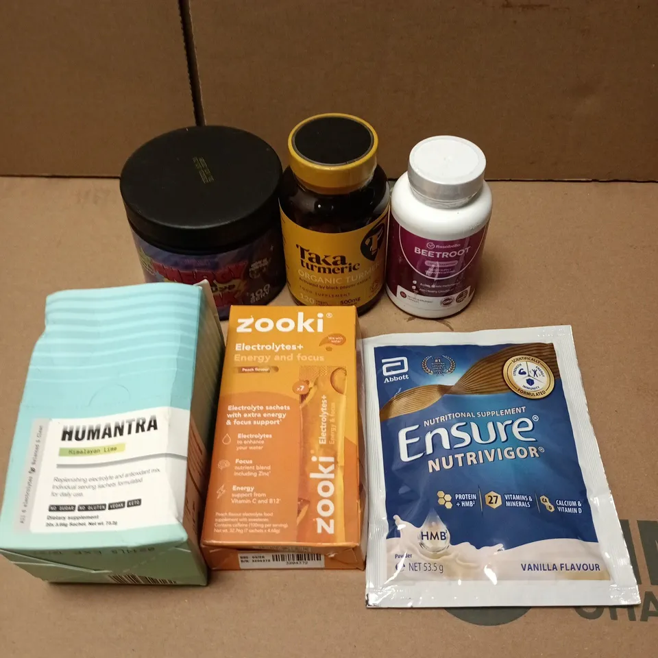 APPROXIMATELY 15 ASSORTED VITAMIN/HEALTH AID PRODUCTS TO INCLUDE ZOOKI, HUMANTRA, ENSURE ETC
