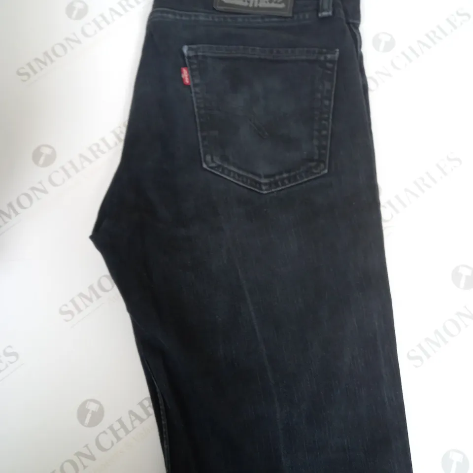 LEVIS STRAUSS DENIM JEANS SIZE UNSPECIFIED