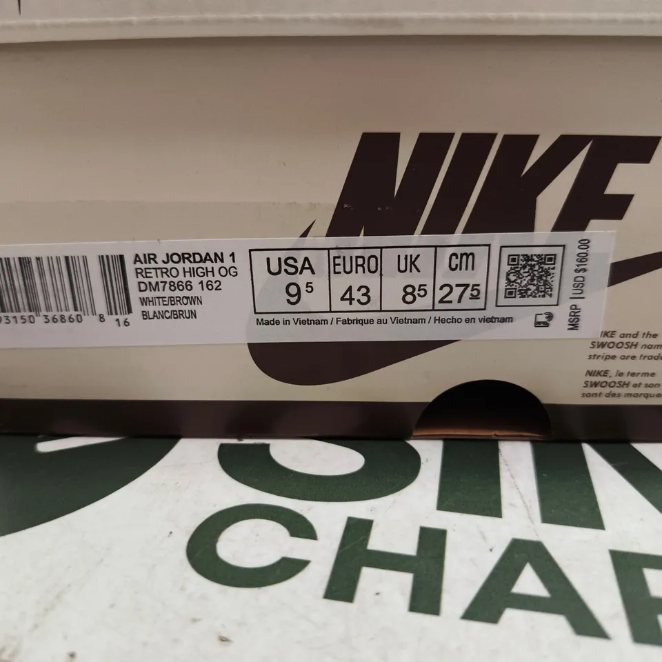 NIKE AIR JORDAN 1 RETRO HIGH OG – UK 8.5, WHITE/BROWN