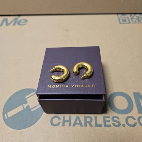 MONICA VINADER GOLD-TONE CRESCENT HOOP EARRINGS IN PRESENTATION BOX