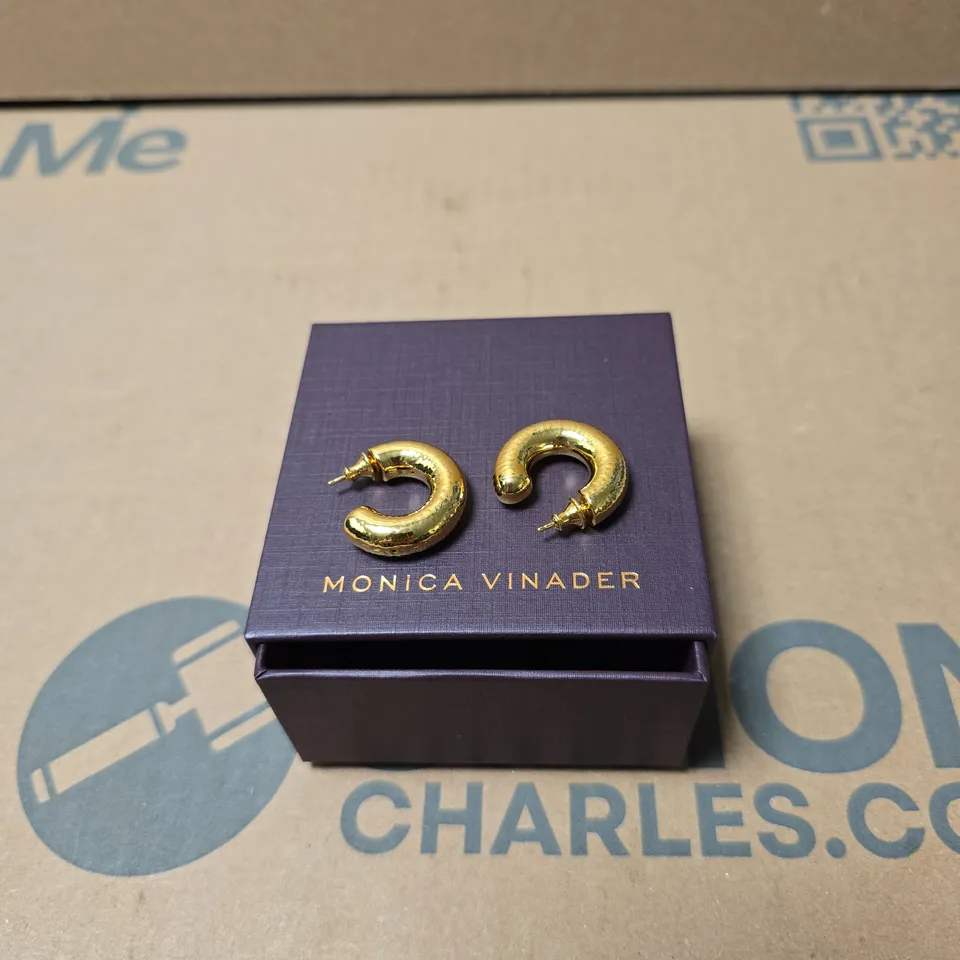 MONICA VINADER GOLD-TONE CRESCENT HOOP EARRINGS IN PRESENTATION BOX