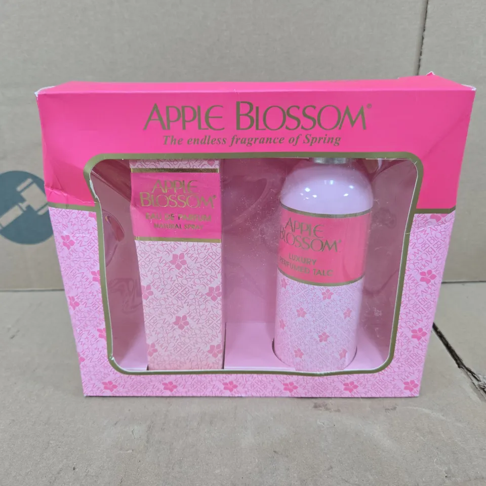 APPLE BLOSSOM GIFT SET – EAU DE PARFUM 100ML + PERFUMED TALC 100G