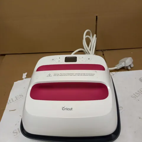 CRICUT EASY PRESS 2
