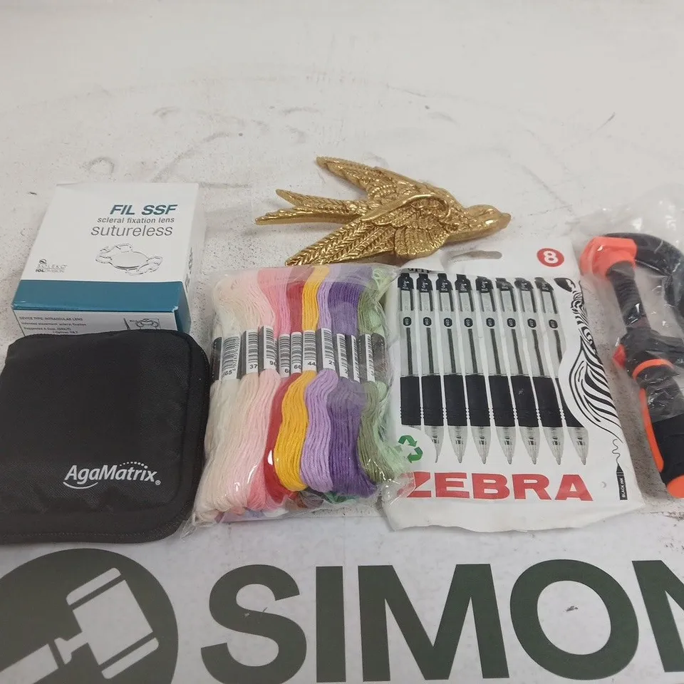 APPROXIMATELY 10 ASSORTED HOUSEHOLD ITEMS TO INCLUDE CLAMPS , PENS AND FLOSS