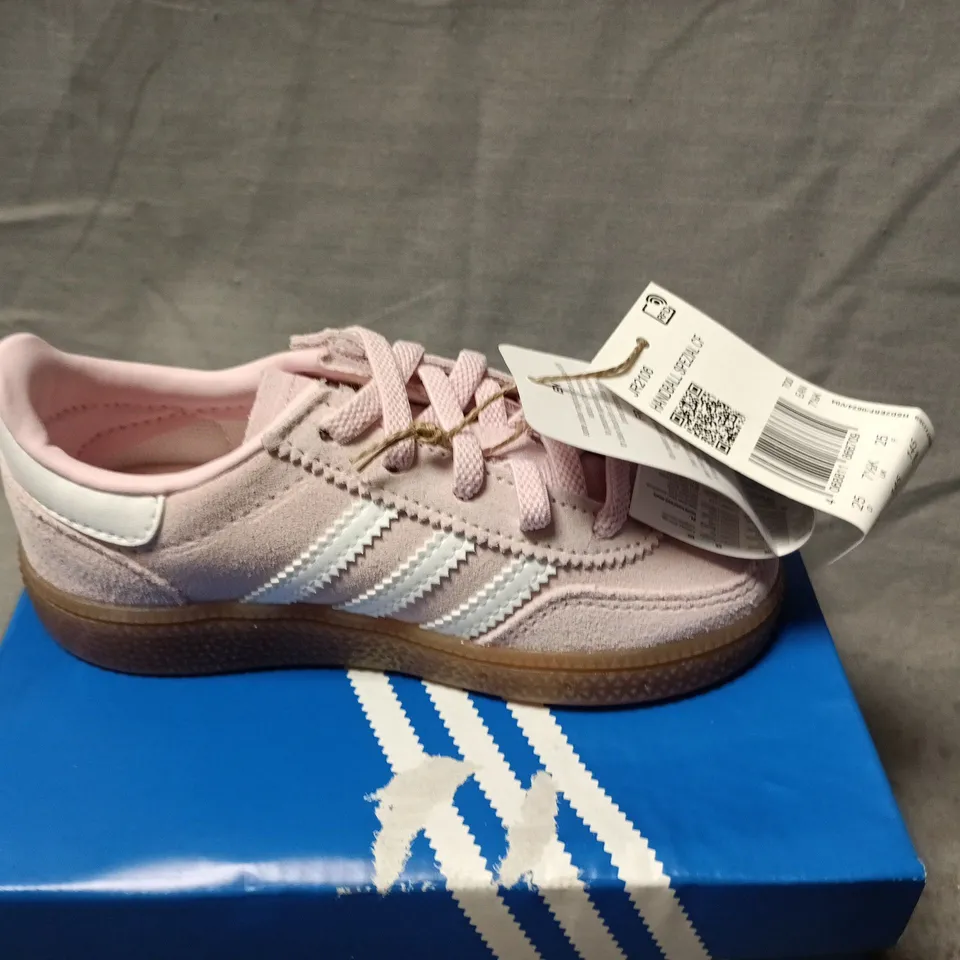 ADIDAS HANDBALL SPEZIAL CF EL I KIDS' TRAINERS - PINK SUEDE, UK 7½