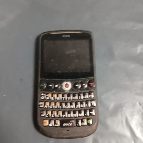 HTC SMARTPHONE WITH QWERTY KEYBOARD - MODEL UNSPECIFIED