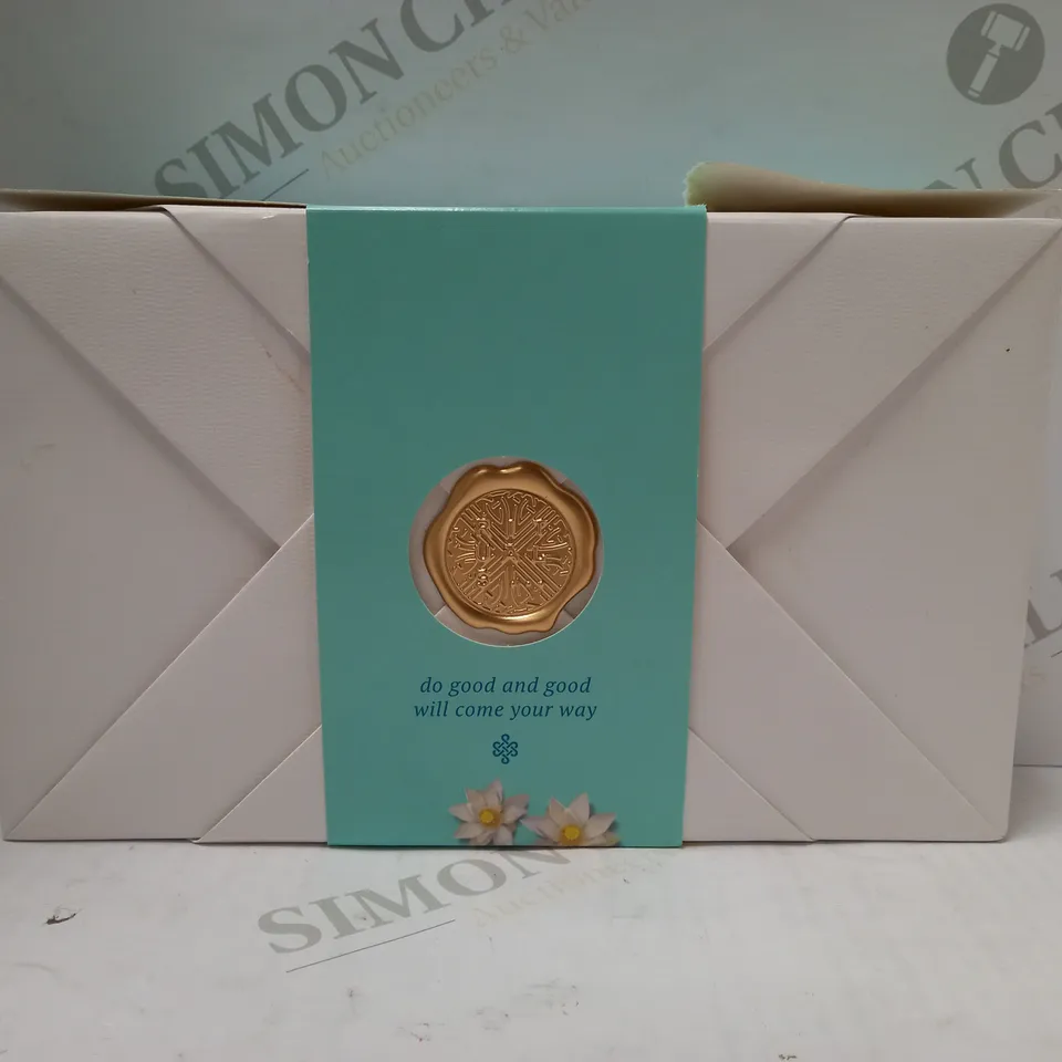 THE RITUAL OF KARMA SOOTHING TREAT SET