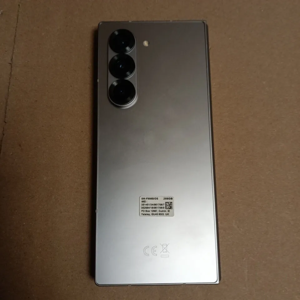 SAMSUNG GALAXY Z FOLD6 MOBILE SMART PHONE