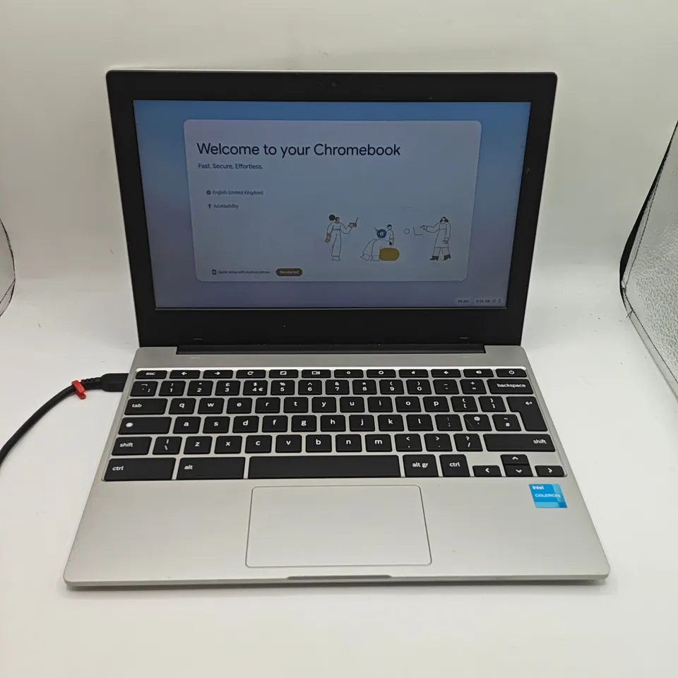 UNBOXED SAMSUNG CHROMEBOOK INTEL CELERON LAPTOP IN SILVER - XE310XDA