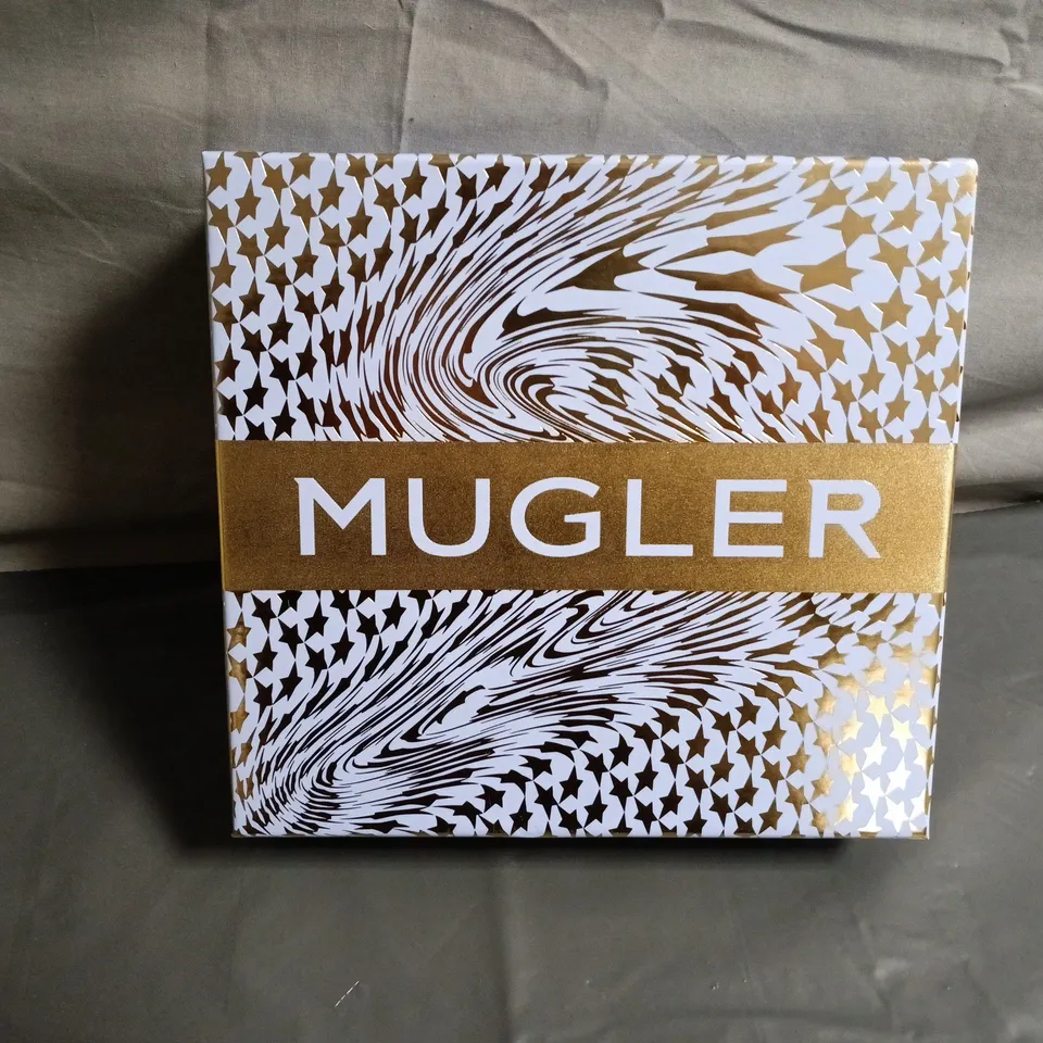 MUGLER ALIEN GIFT SET