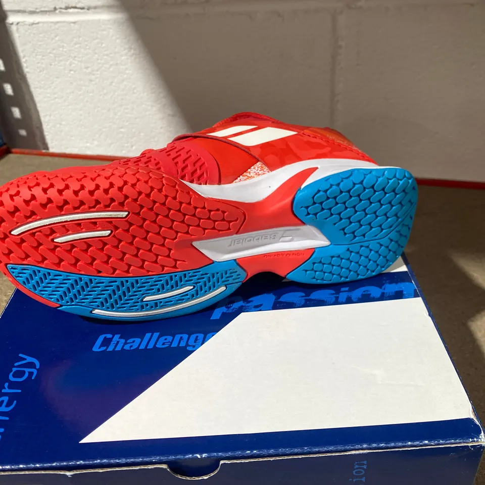 BOXED PAIR OF BABOLAR RED SHOES SIZE 1.5