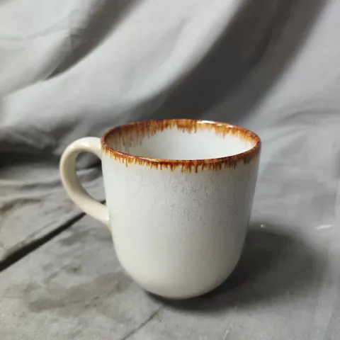 SET OF 4 CERAMIC MUGS WITH BROWN DRIP GLAZE – BOXED