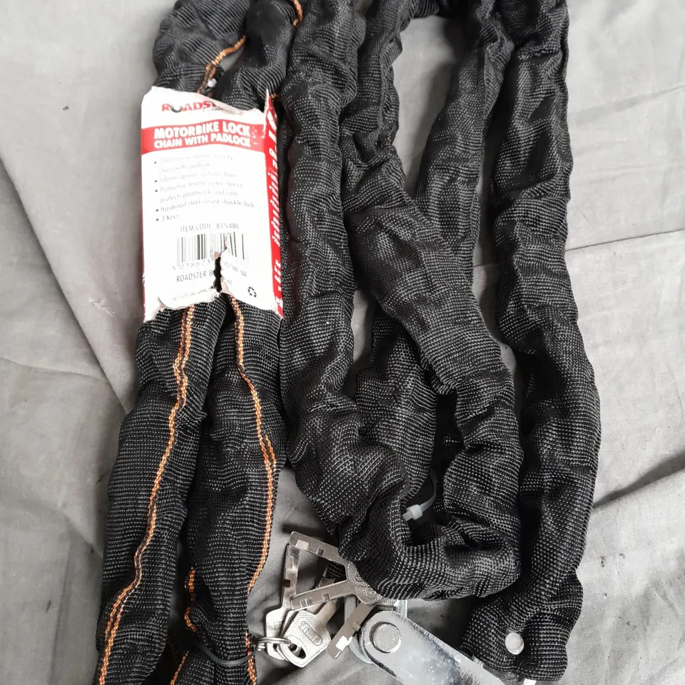 SET OF 2 ROADSTER BIKE LOCK AND KEYS 