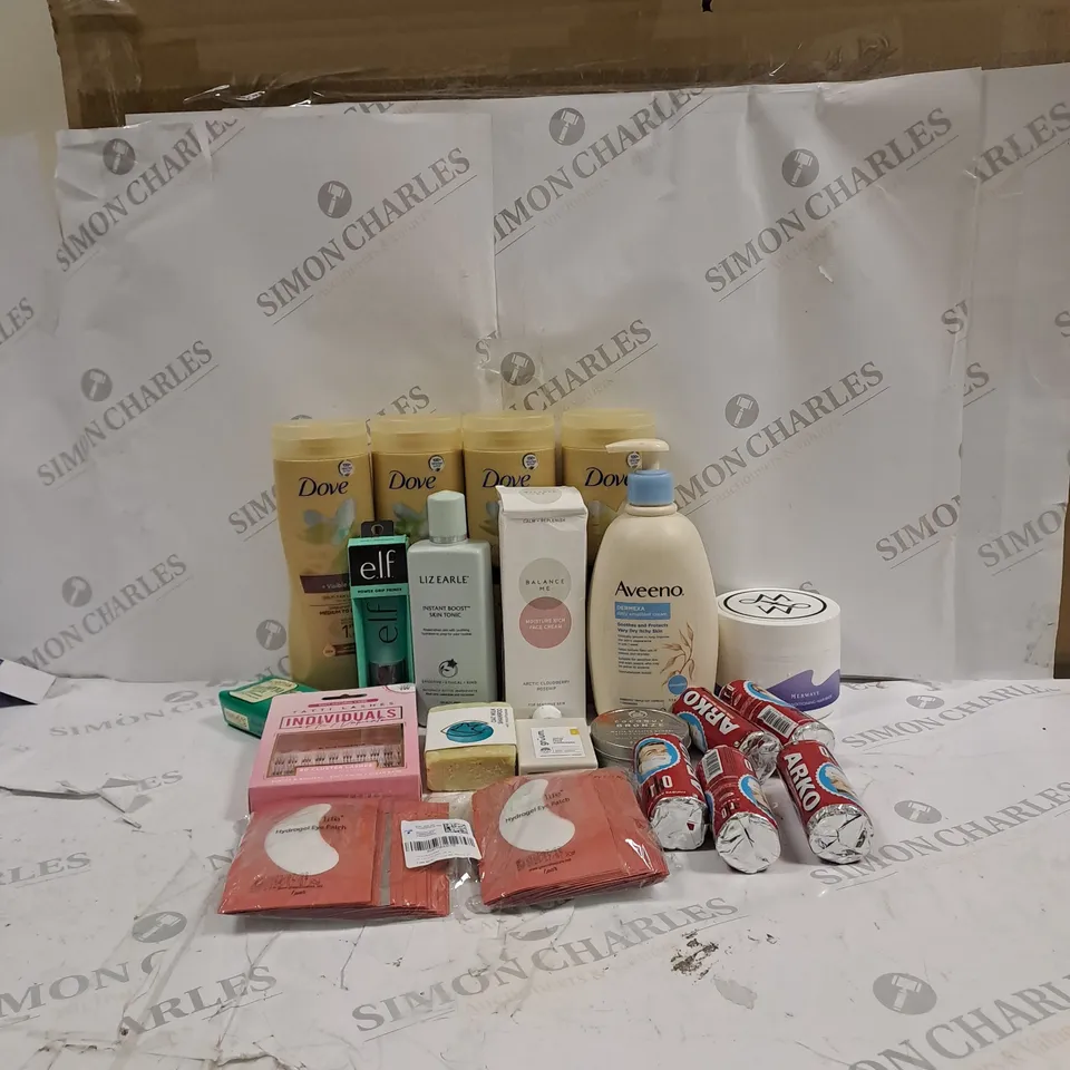 BOX OF APPROXIMATLY 20 ASSORTED ITEMS TO INCLUDE DOVE, AVEENO, MERWAVE ETC 