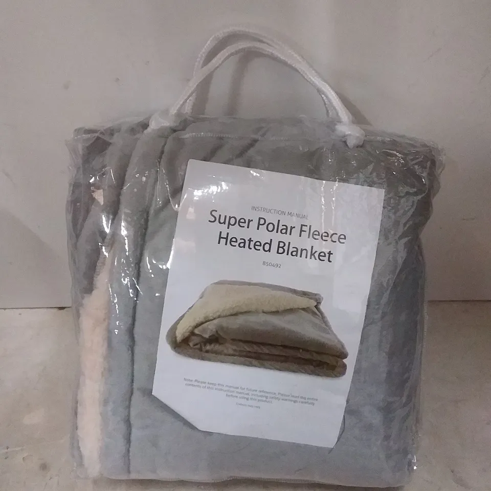 BOXED SUPER POLAR GREY FLEECE 160 X 120 CM BLANKET ( GREY )