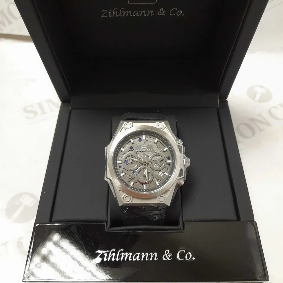 ZIHLMANN & CO GREY TRIPLE DIAL BLACK LEATHER STRAP WATCH