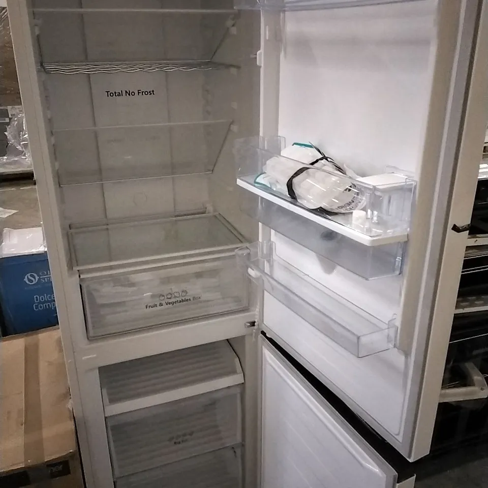 HISENSE 60/40 FREESTANDING FRIDGE FREEZER IN WHITE - RB390N4WW1