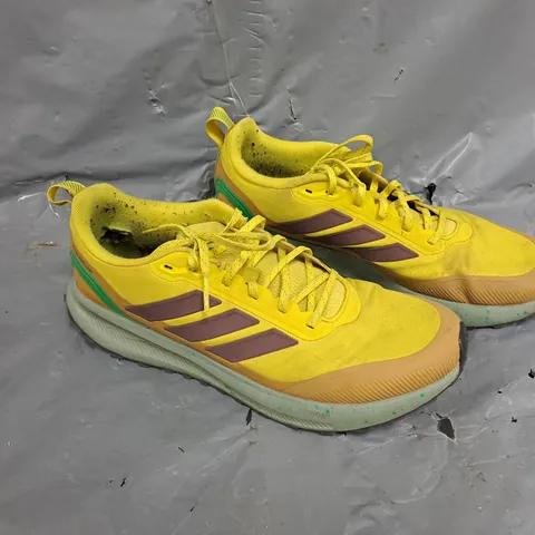UNBOXED PAIR OF ADIDAS TRAIL RUNNERS RUNFALCON 5 MUSTARD UK 11
