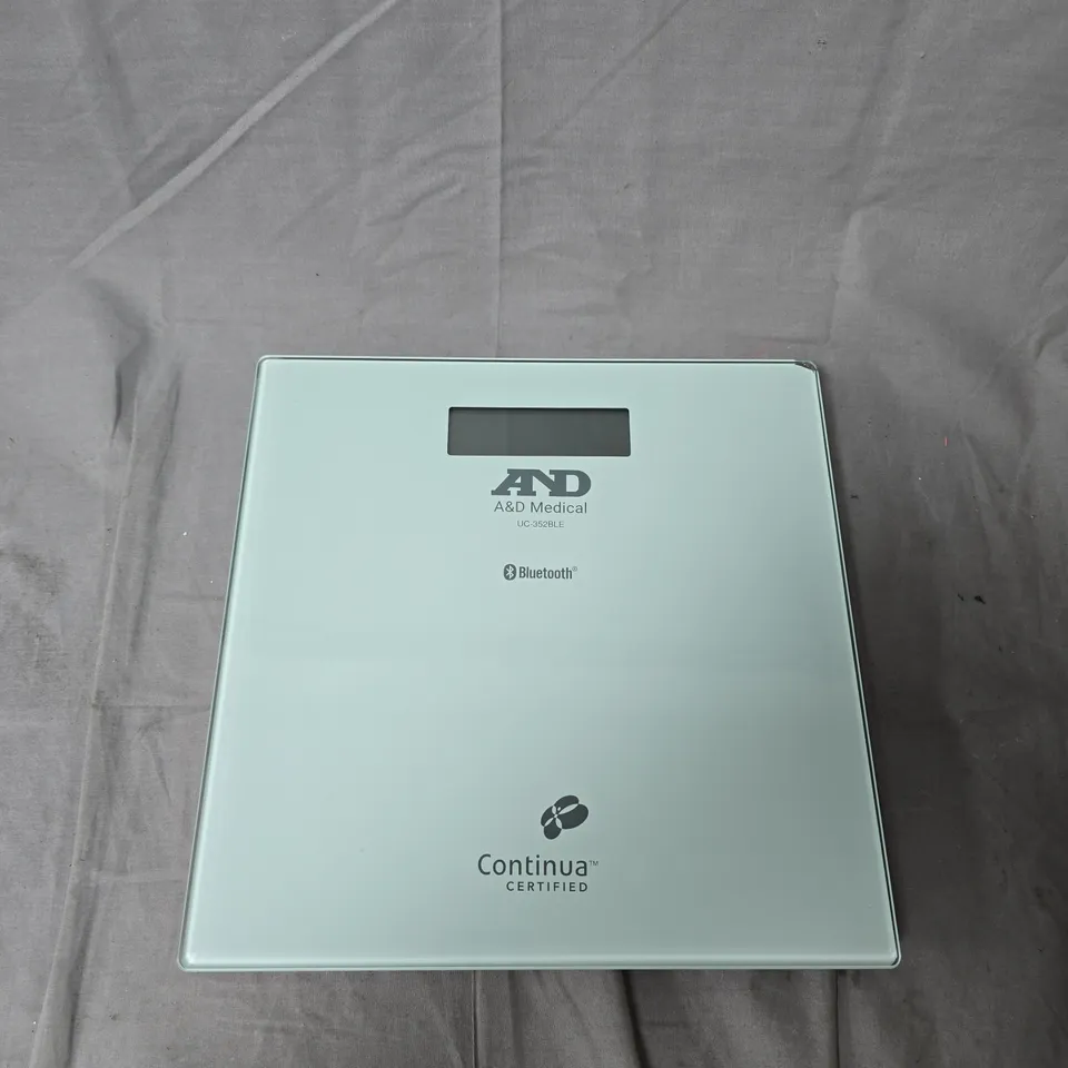 A&D MEDICAL UC-352BLE BLUETOOTH BODY WEIGHT SCALE