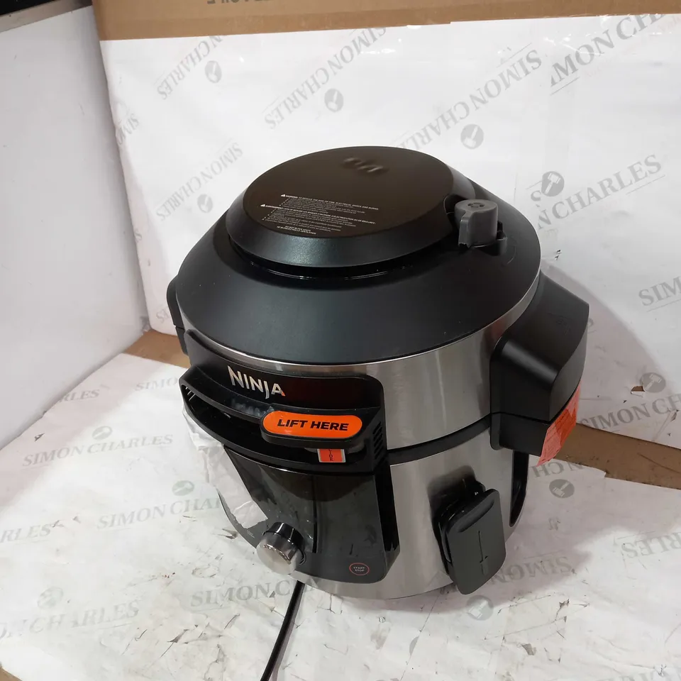 NINJA FOODI SMARTLID 7.5L MULTI COOKER & AIR FRYER