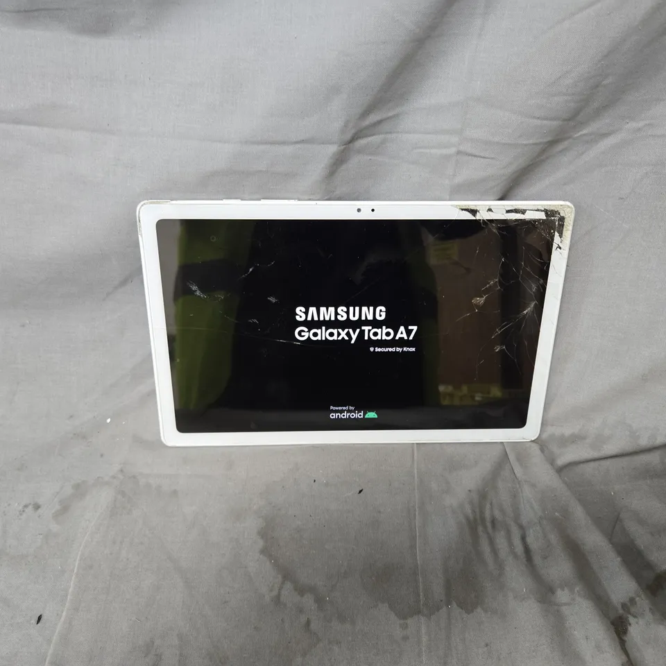 SAMSUNG GALAXY TAB A7 ANDROID TABLET – CRACKED SCREEN. POWERS ON