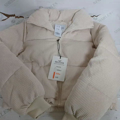HOLLISTER CREAM CROPPED PUFFER JACKET - SMALL