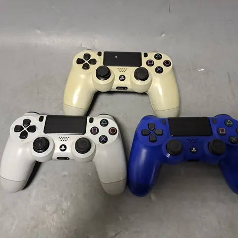 SET OF 3 PLAYSTION 4 CONTROLLERS