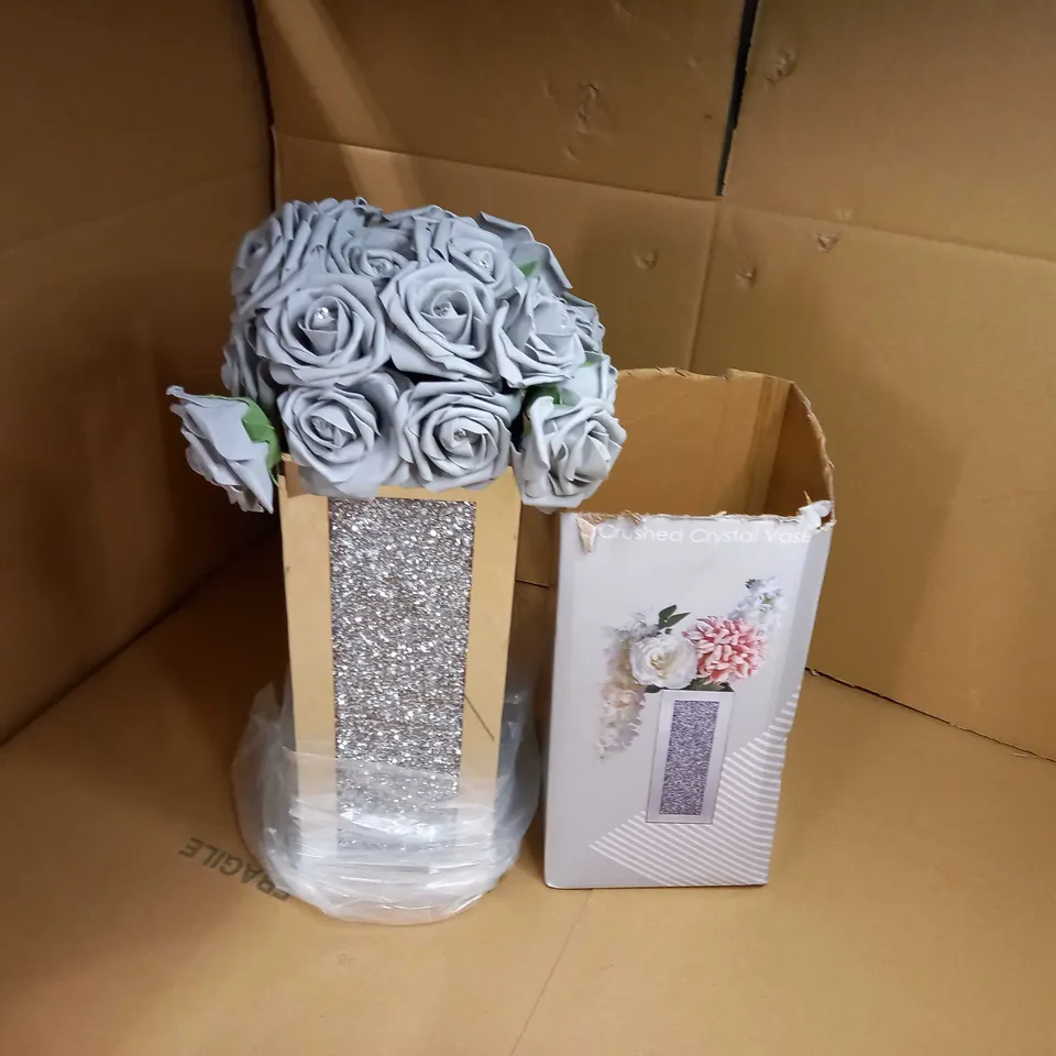 CRUSHED CRYSTAL VASE/GREY FLORAL/GEM DETAILED FAUX FLOWER ARRANGEMENT/VASE