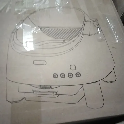 PALLET OF ASSORTED ITEMS INCLUDING; CAT LITTER BOX
