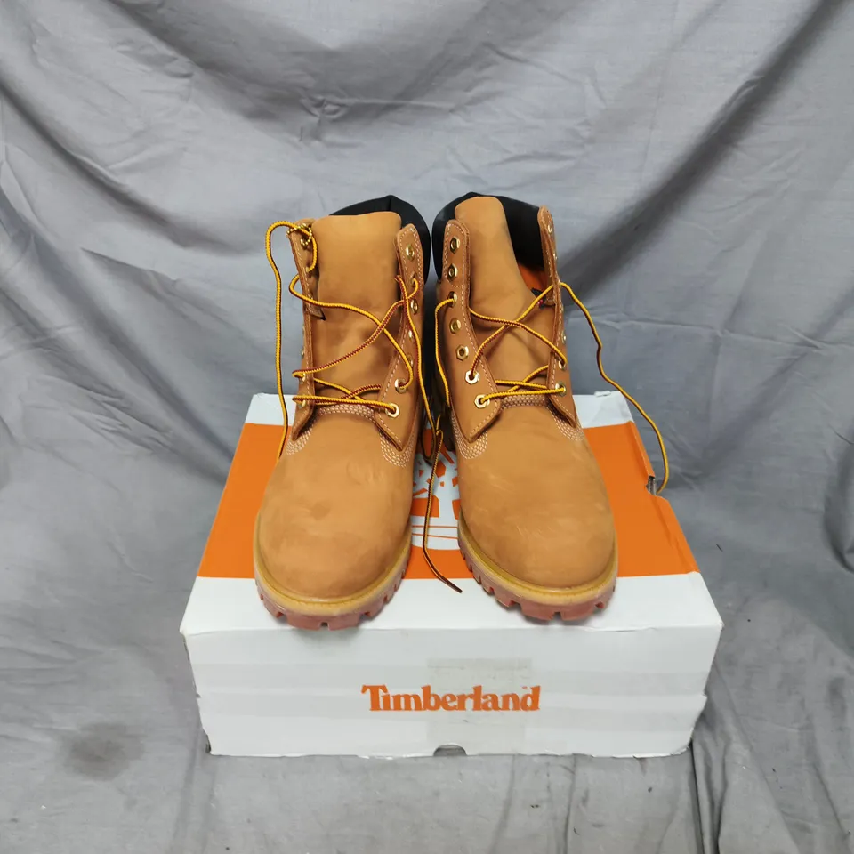 BOXED TIMBERLAND PREMIUM 6-INCH WATERPROOF BOOTS – WHEAT UK 10